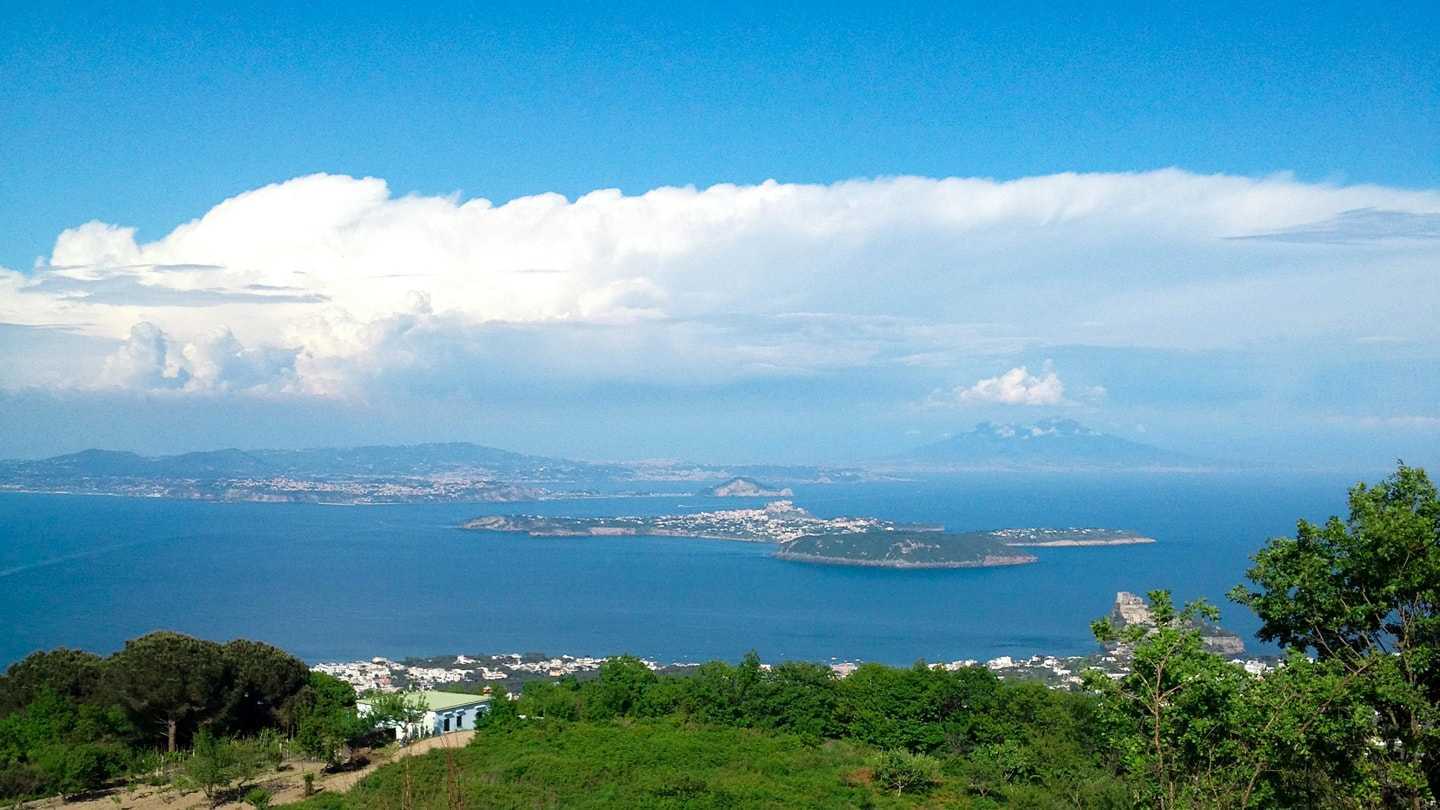 Path of Campagnano between land and sea